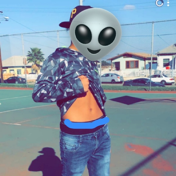 Meet your Posher, Isaac - Picture 1 of 1